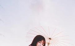 老师摸自己下面摸出白浆视频